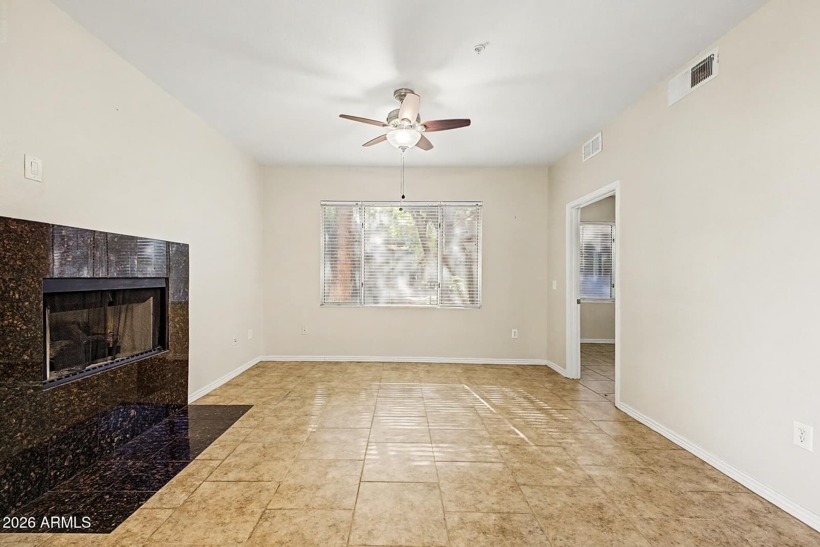 2929 W Yorkshire Drive 1120, Phoenix, AZ 85027 — photo 7 of 49
