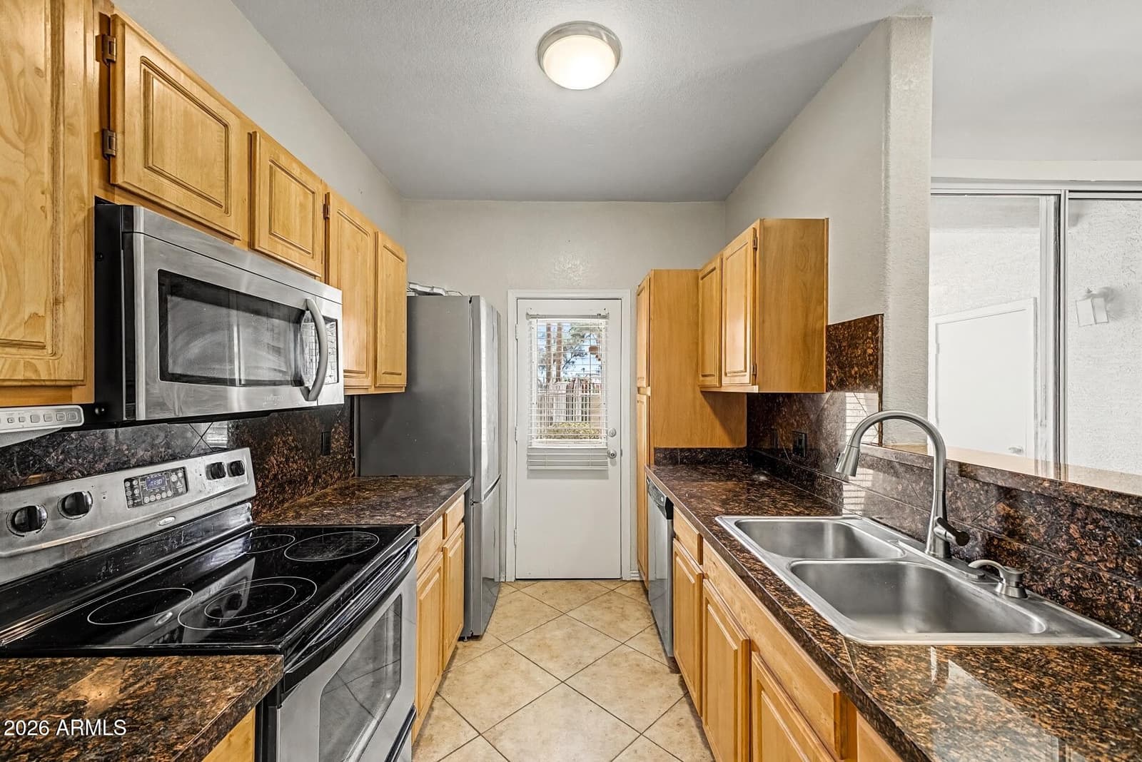 2929 W Yorkshire Drive 1120, Phoenix, AZ 85027 — photo 10 of 49