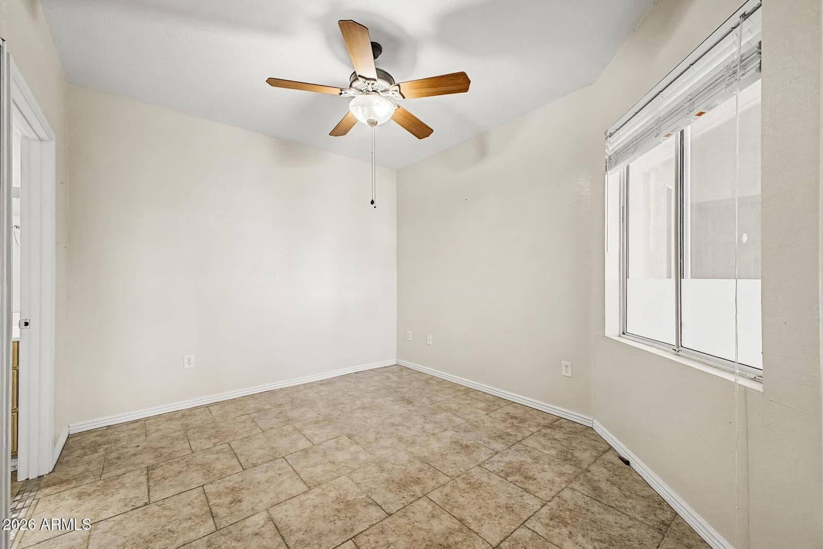 2929 W Yorkshire Drive 1120, Phoenix, AZ 85027 — photo 14 of 49