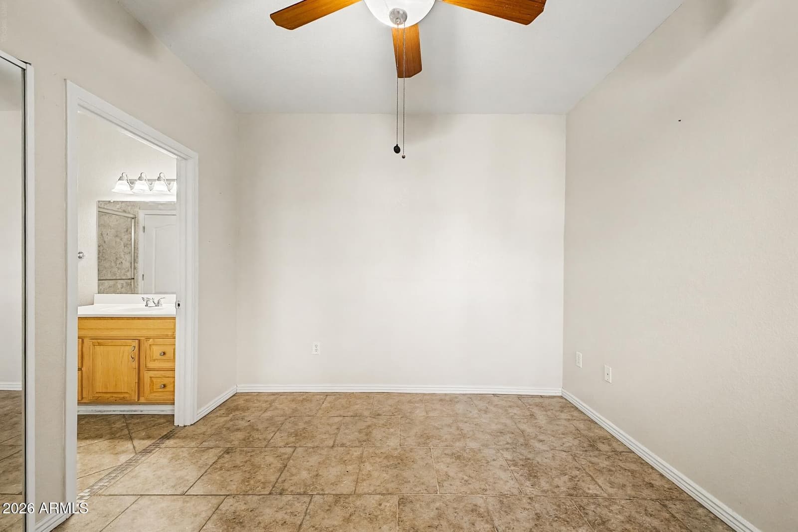 2929 W Yorkshire Drive 1120, Phoenix, AZ 85027 — photo 17 of 49