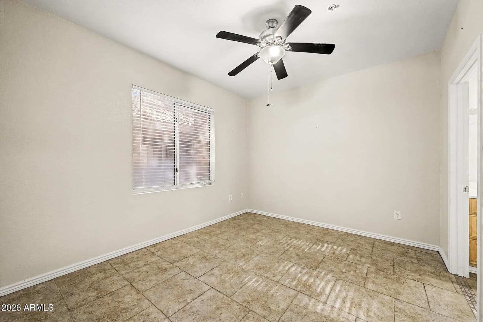 2929 W Yorkshire Drive 1120, Phoenix, AZ 85027 — photo 21 of 49