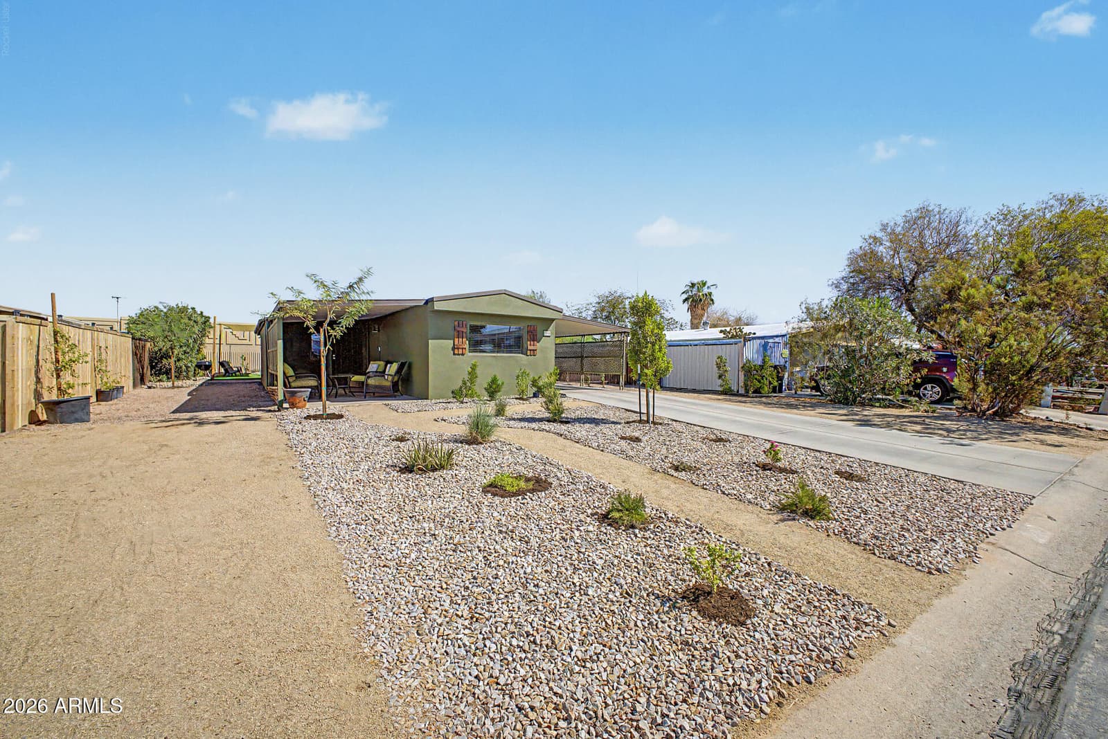 7208 E Inverness Avenue, Mesa, AZ 85209 — photo 3 of 27