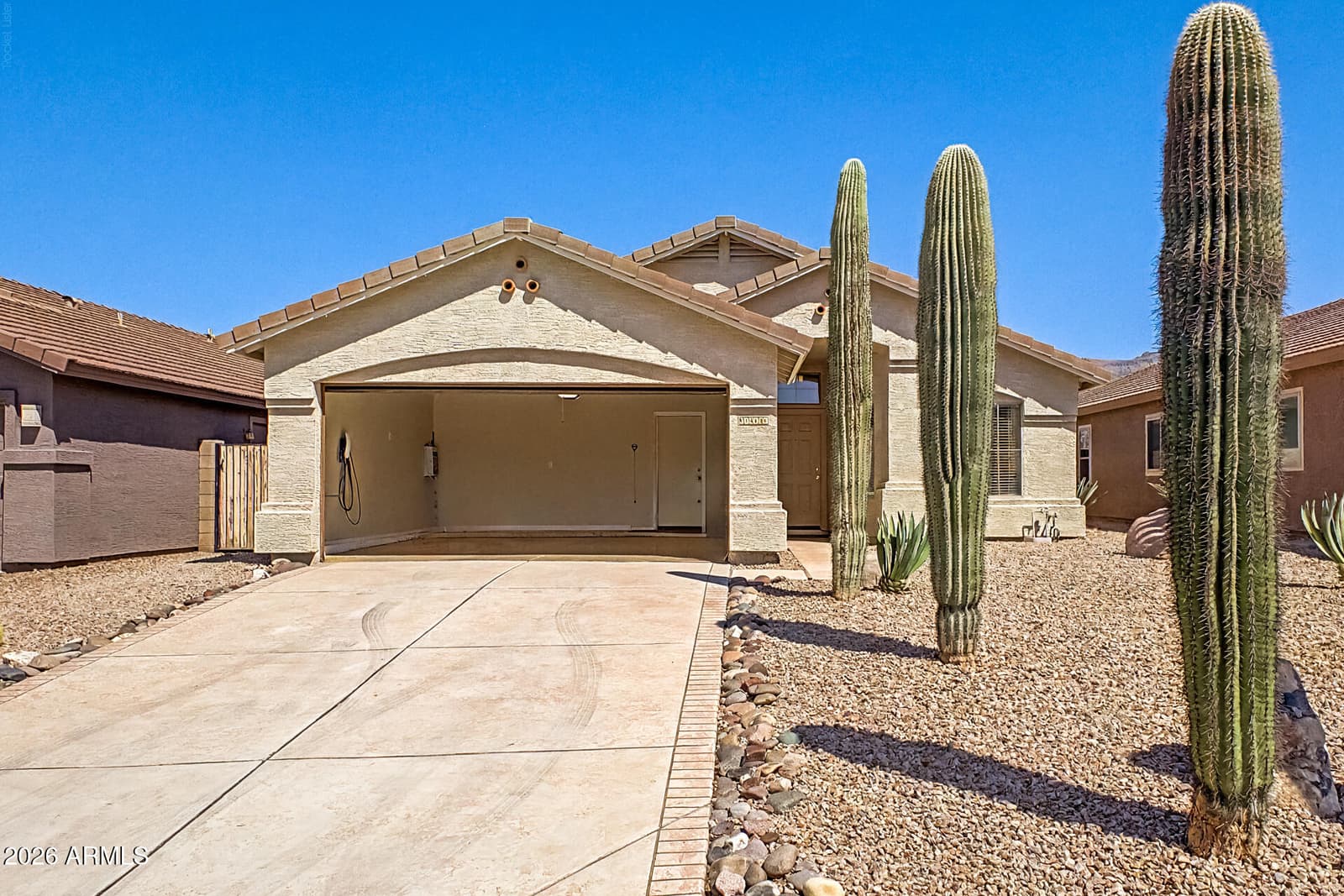 10346 E Desert Dawn Drive, Gold Canyon, AZ 85118 — photo 7 of 39