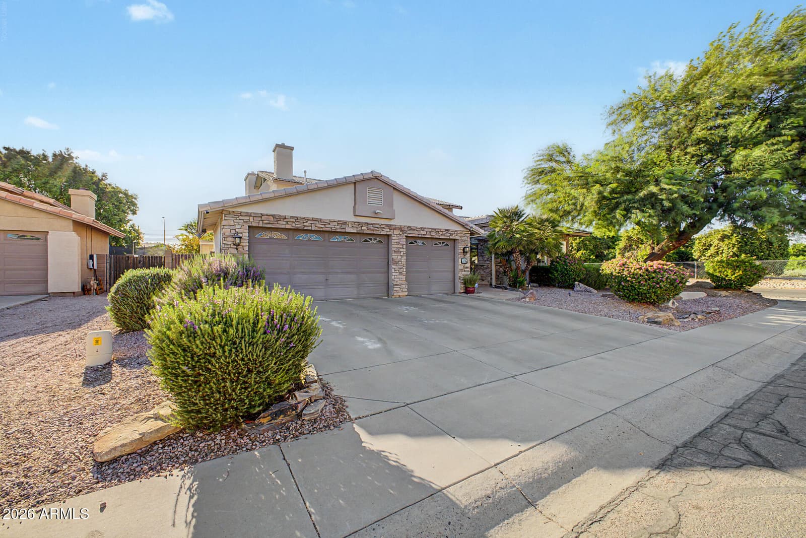 15780 N 78th Lane, Peoria, AZ 85382 — photo 6 of 57