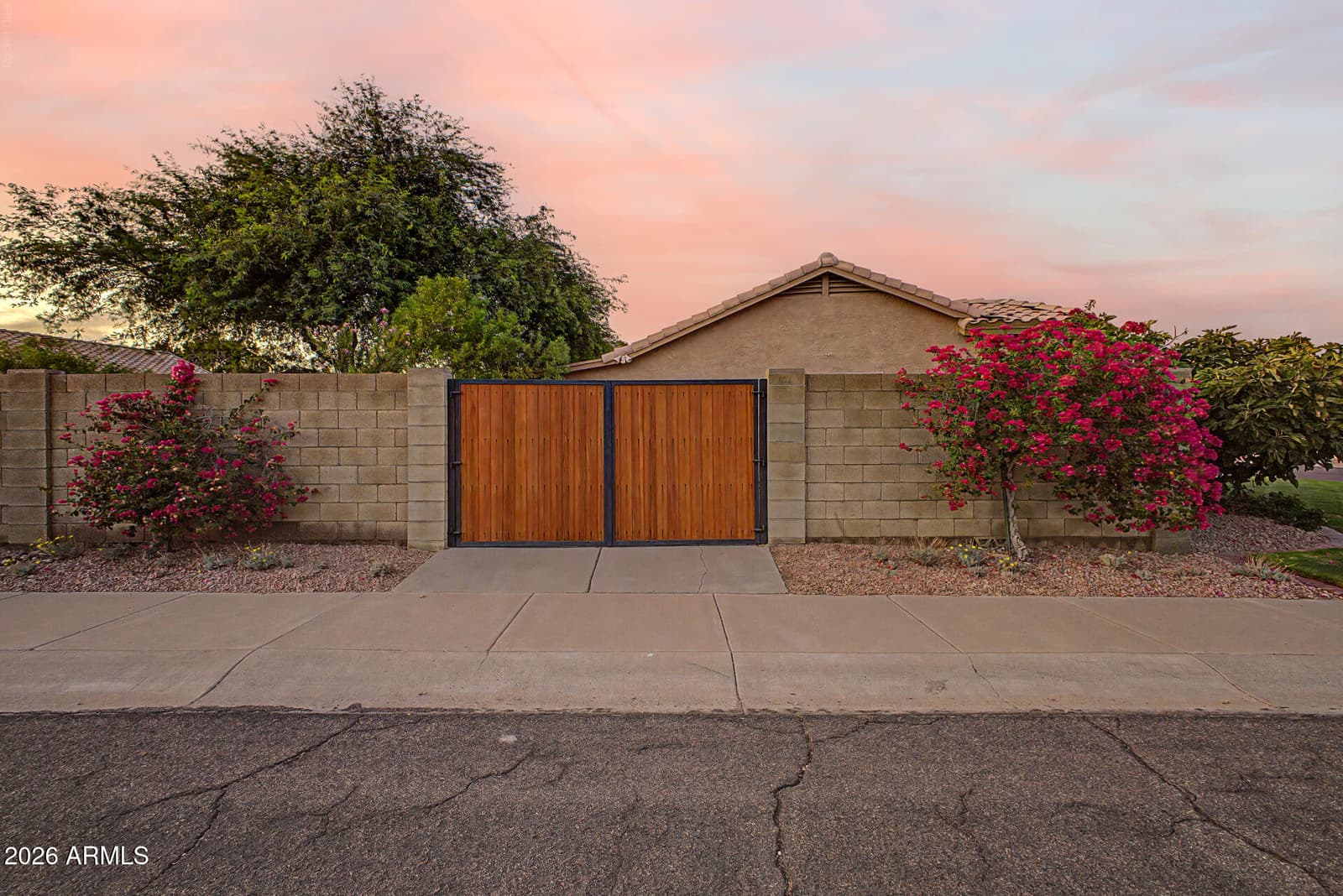 250 S Ash Drive, Chandler, AZ 85224 — photo 39 of 60