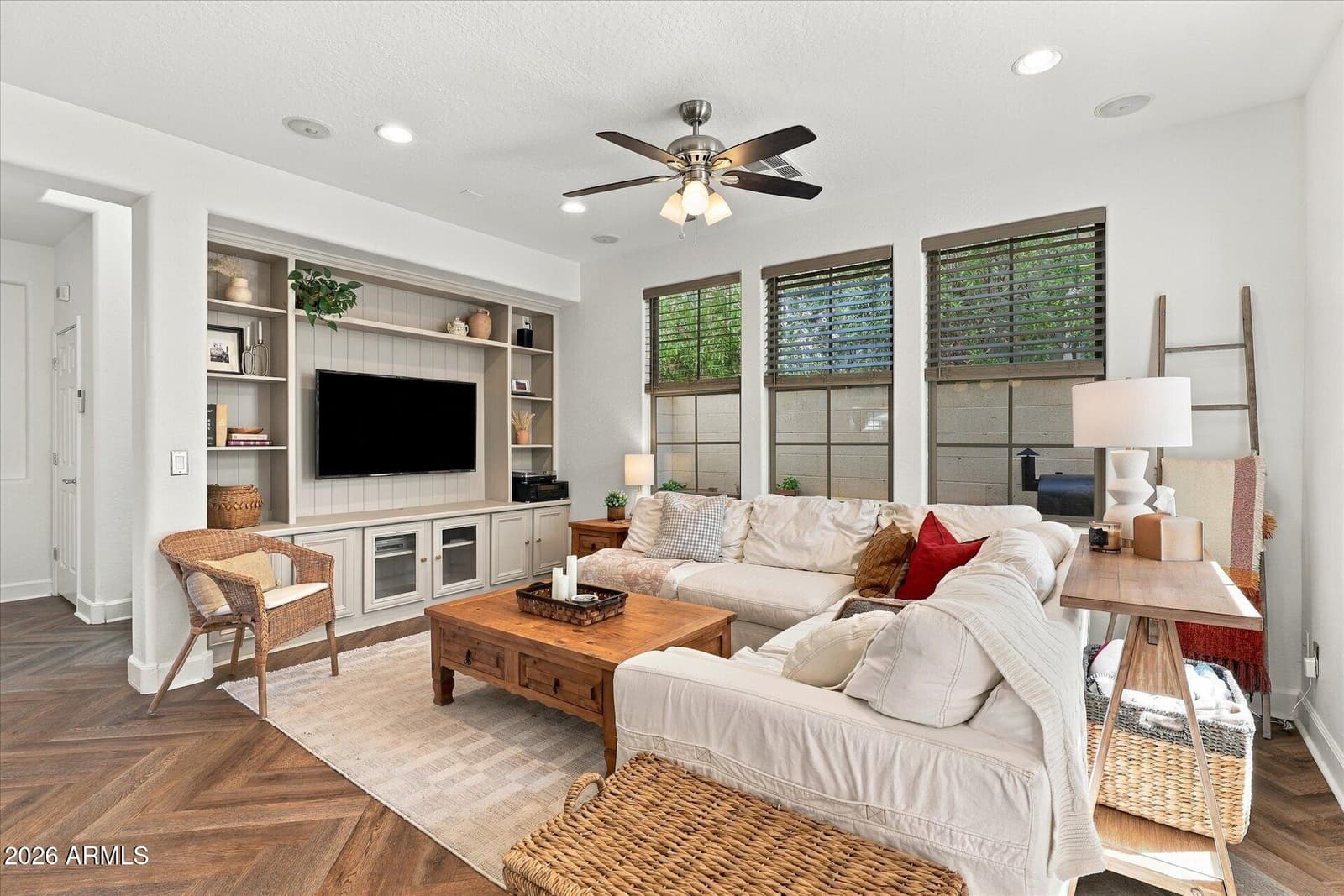 15439 W Dreyfus Street, Surprise, AZ 85379 — photo 13 of 63