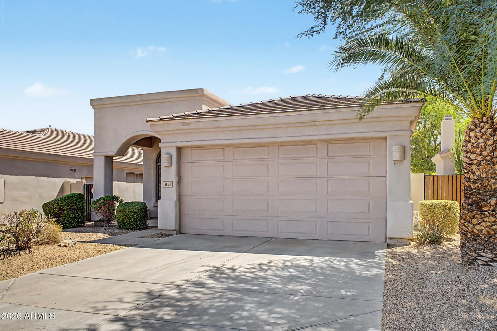 3123 E Amber Ridge Way, Phoenix, AZ 85048 — photo 2 of 34