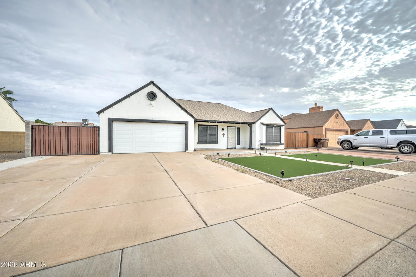 6926 W Sunnyside Drive, Peoria, AZ 85345 — photo 3 of 36