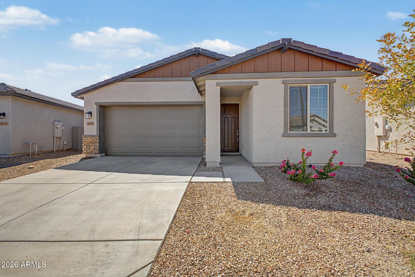25137 W Wayland Drive, Buckeye, AZ 85326 — photo 1 of 35