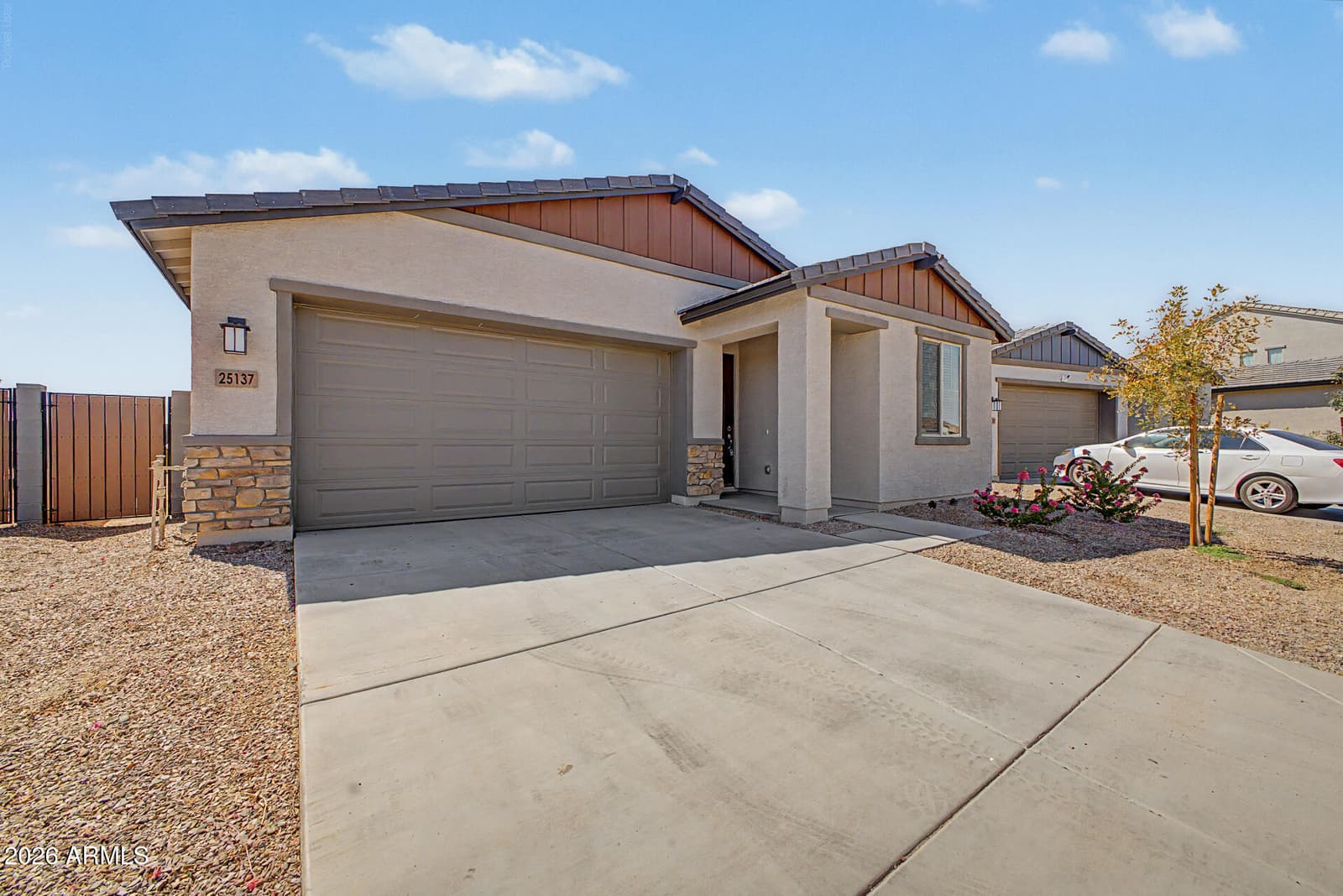 25137 W Wayland Drive, Buckeye, AZ 85326 — photo 3 of 35