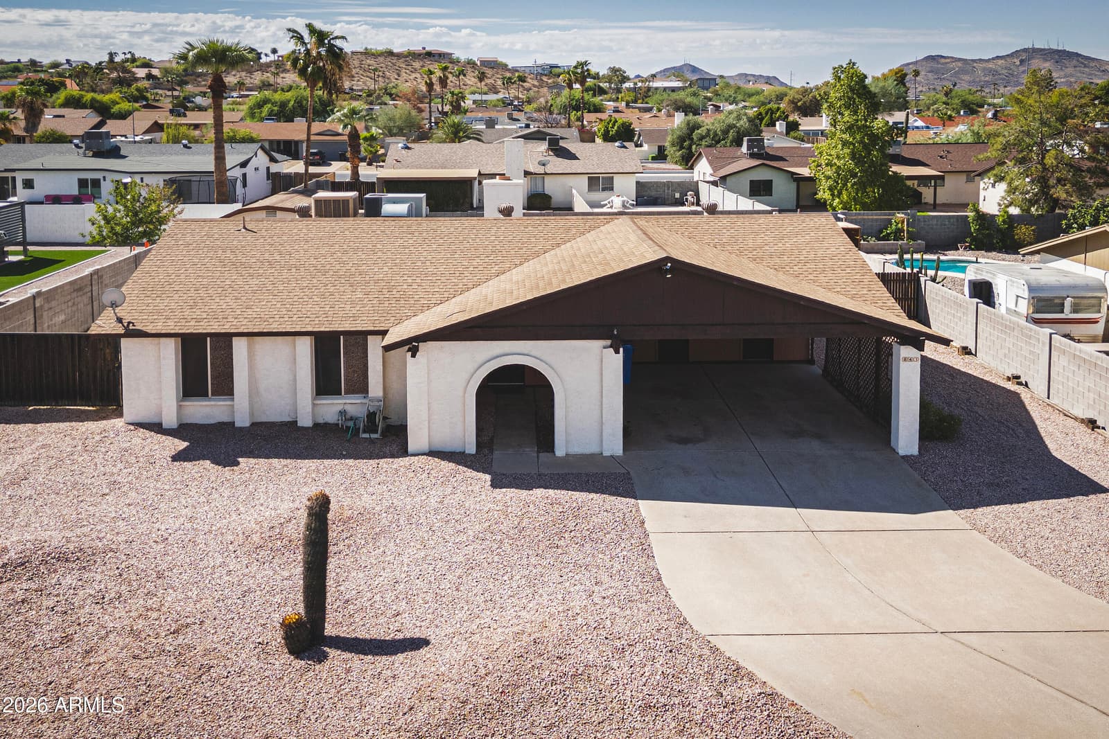 841 E Paradise Lane, Phoenix, AZ 85022 — photo 3 of 36