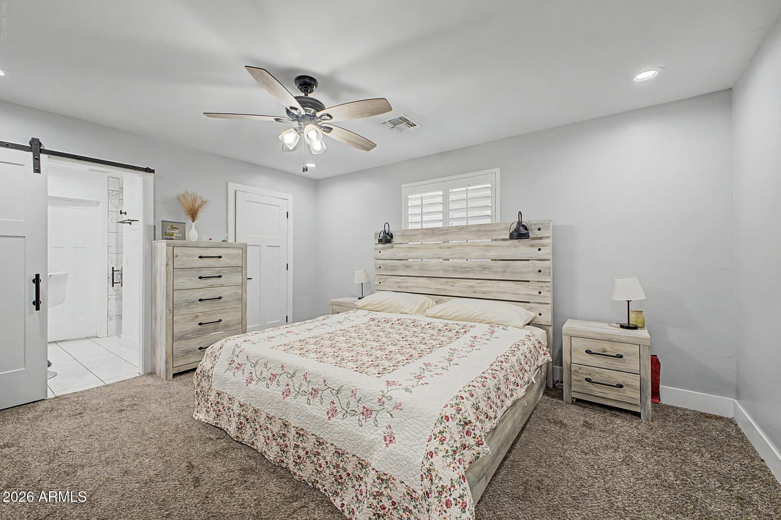 4924 S 23rd Avenue, Phoenix, AZ 85041 — photo 10 of 28
