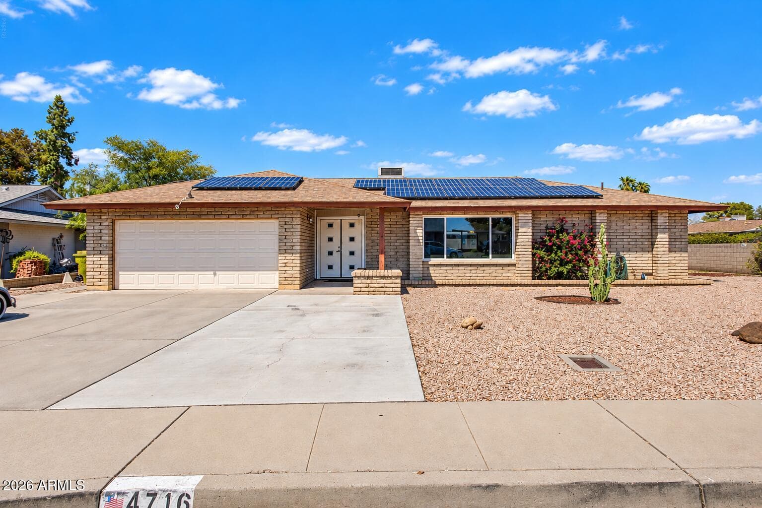 4716 W Royal Palm Road, Glendale, AZ 85302 — photo 2 of 39