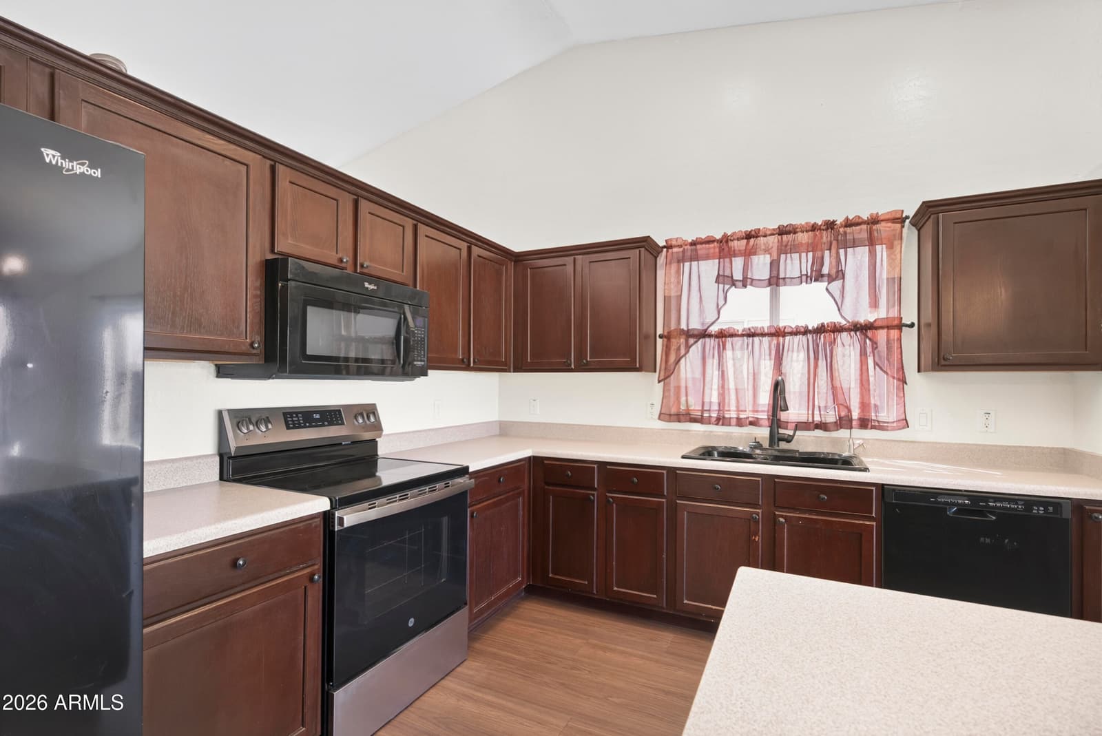 3008 W Pecan Road, Phoenix, AZ 85041 — photo 9 of 29