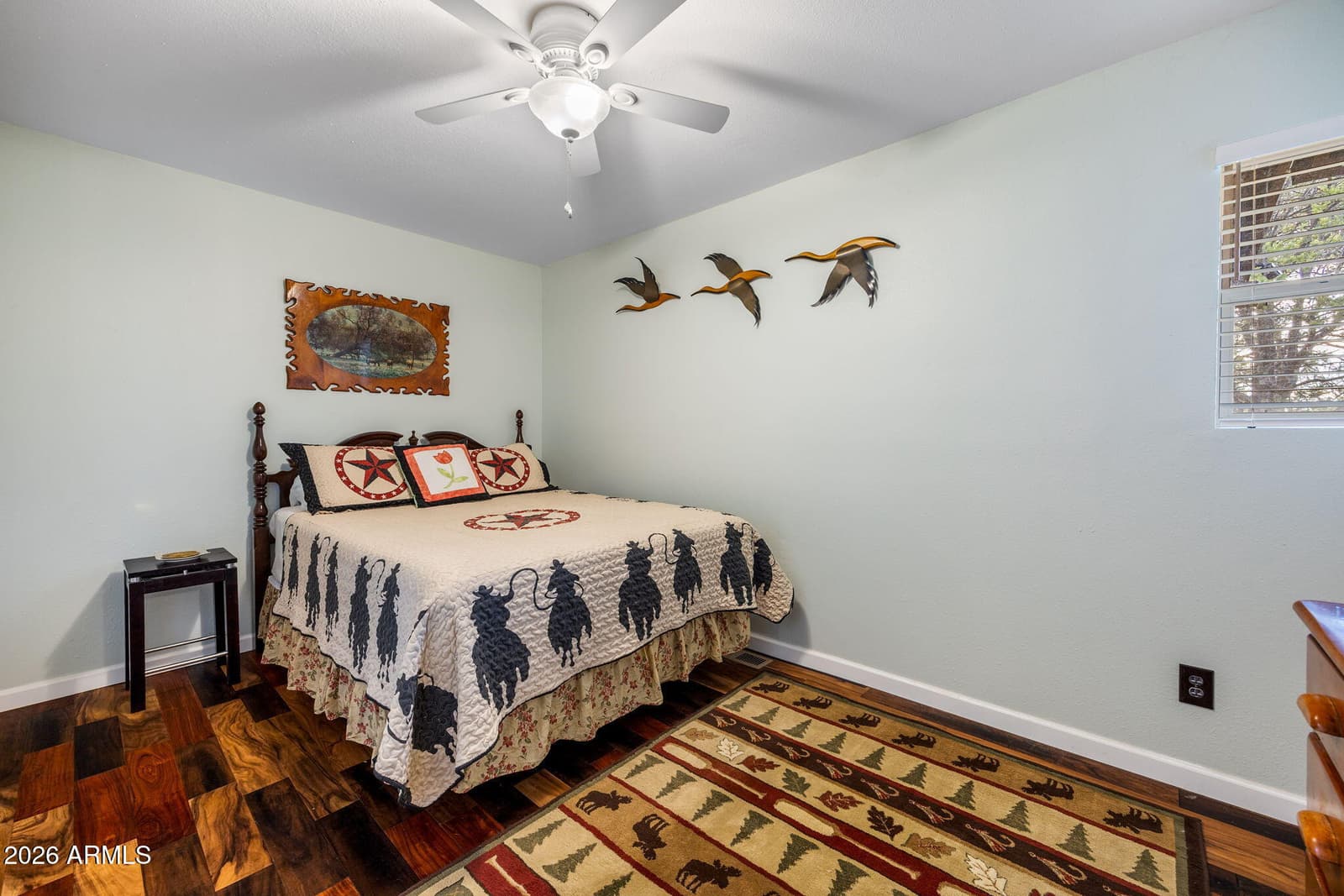 3339 Navajo Drive, Overgaard, AZ 85933 — photo 18 of 35