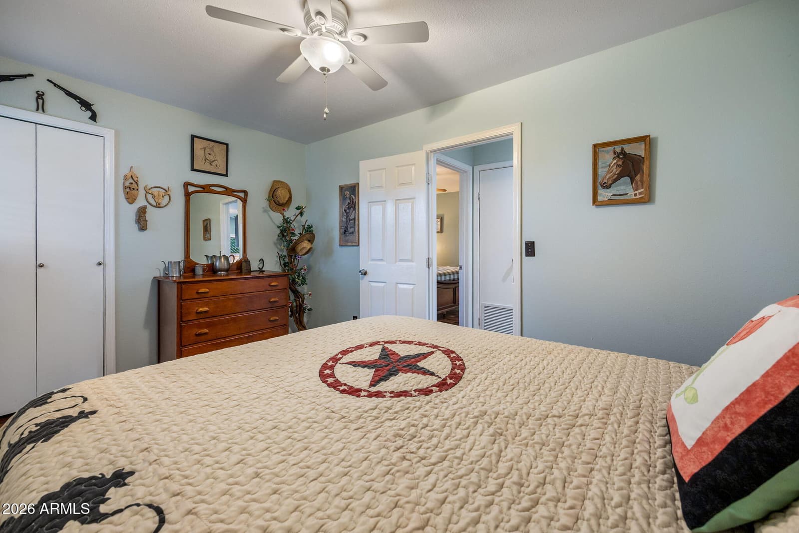 3339 Navajo Drive, Overgaard, AZ 85933 — photo 19 of 35