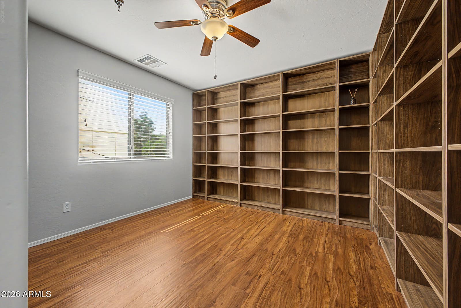 10418 W Edgemont Drive, Avondale, AZ 85392 — photo 28 of 39