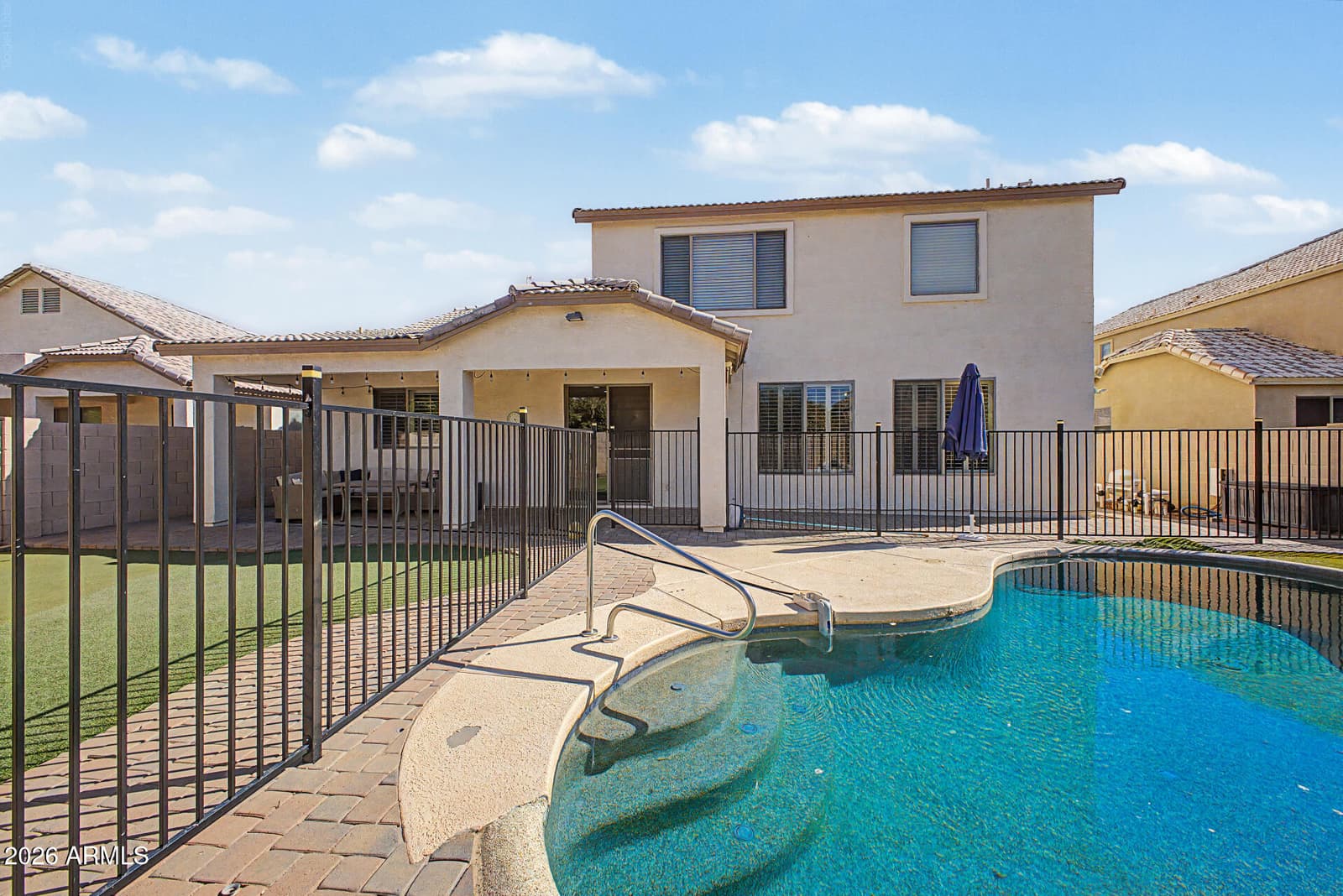 10418 W Edgemont Drive, Avondale, AZ 85392 — photo 7 of 39