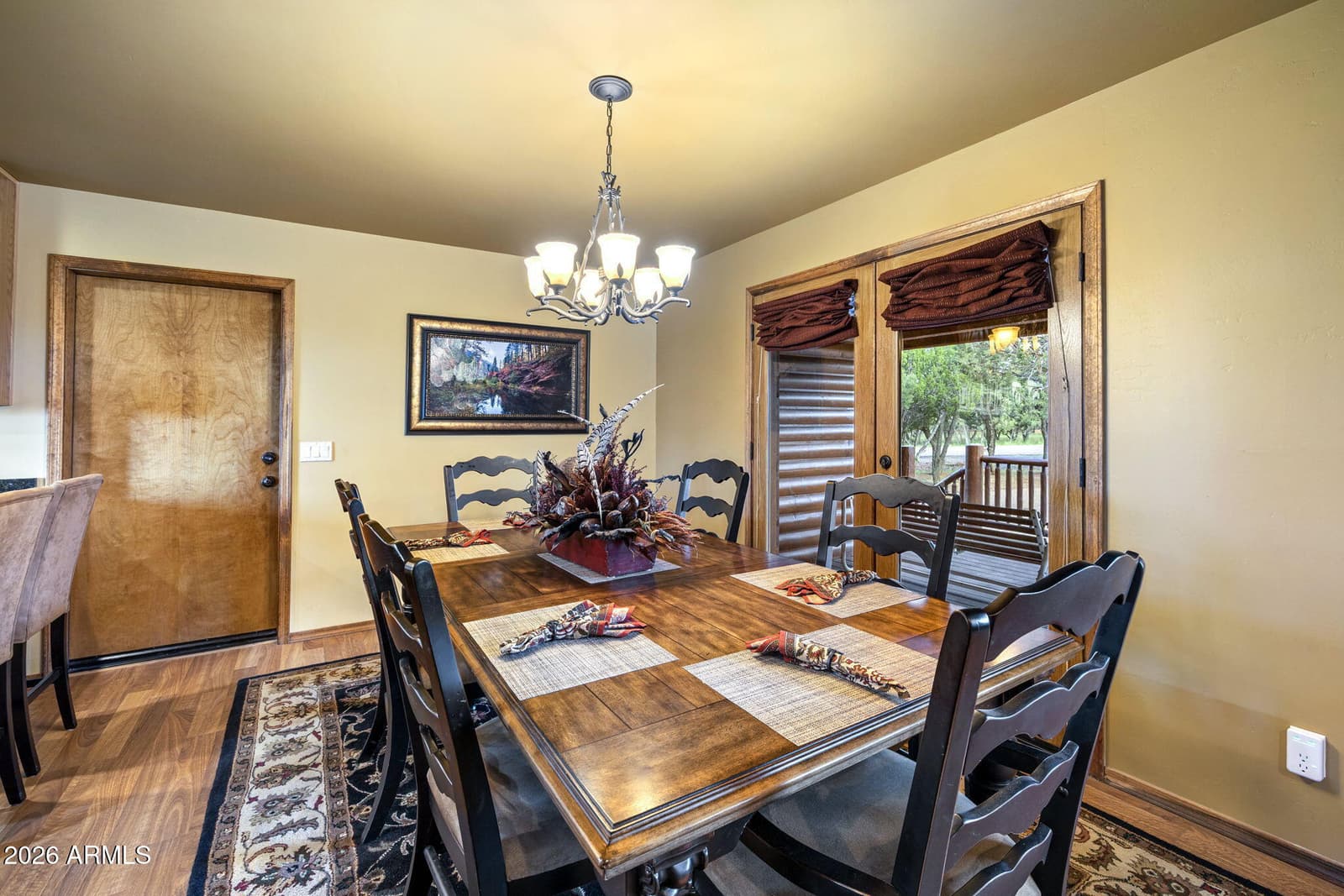 2818 Constellation Lane, Overgaard, AZ 85933 — photo 10 of 45