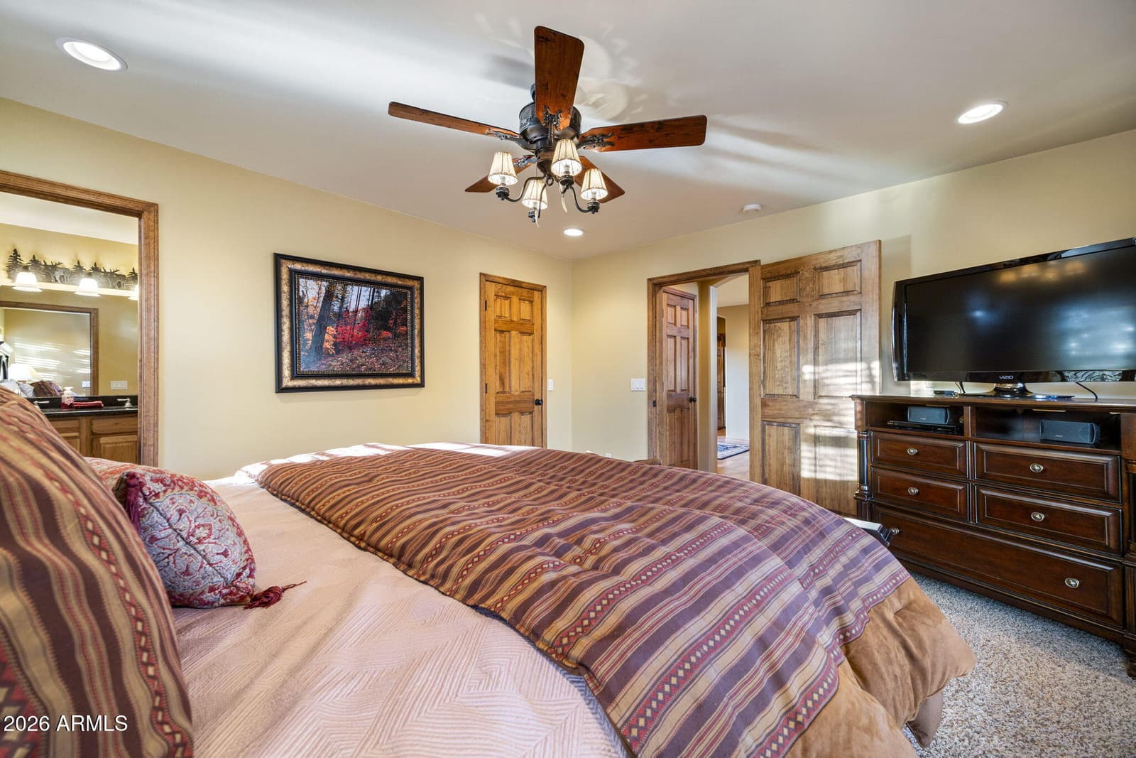 2818 Constellation Lane, Overgaard, AZ 85933 — photo 18 of 45