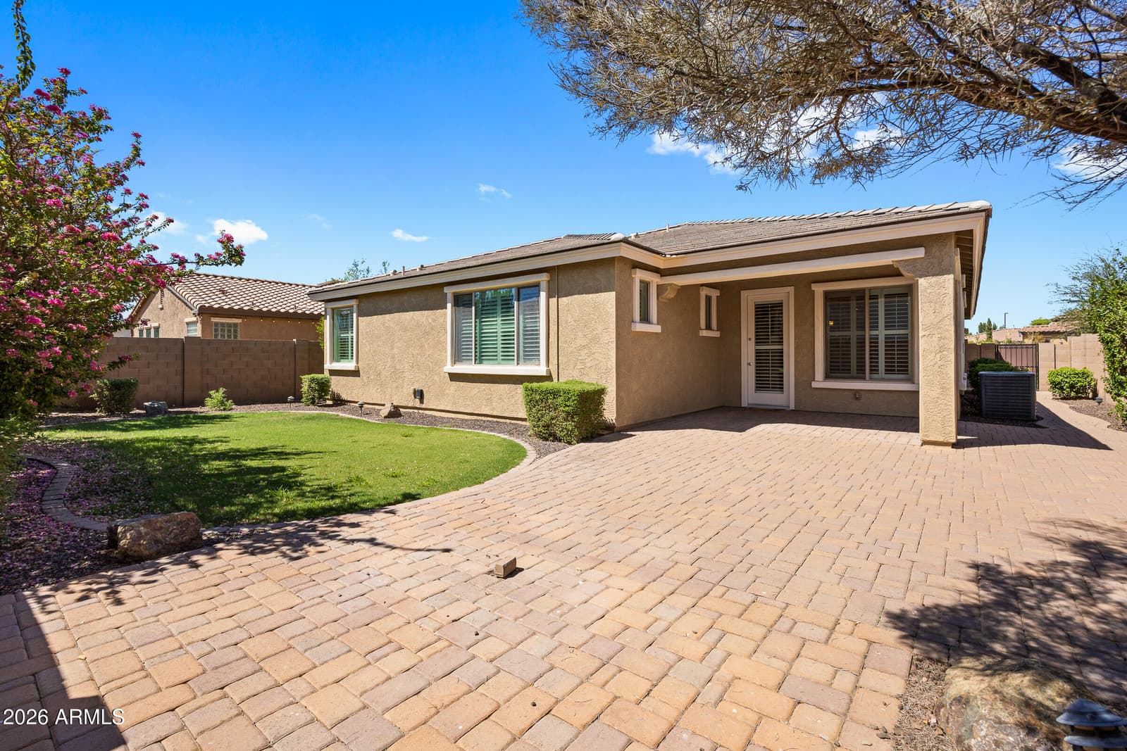 957 E Rojo Way, Gilbert, AZ 85297 — photo 42 of 91