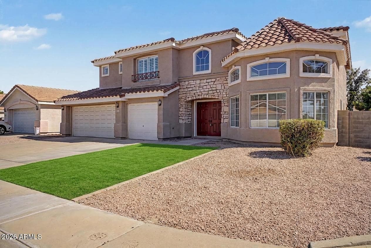835 W Cooley Drive, Gilbert, AZ 85233 — photo 2 of 28