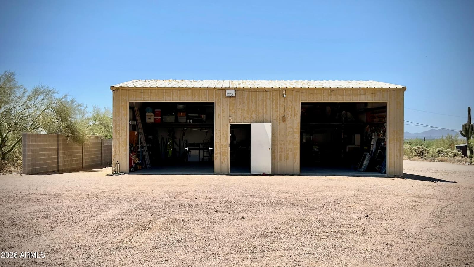1437 W Saddle Butte Street, Apache Junction, AZ 85120 — photo 4 of 50
