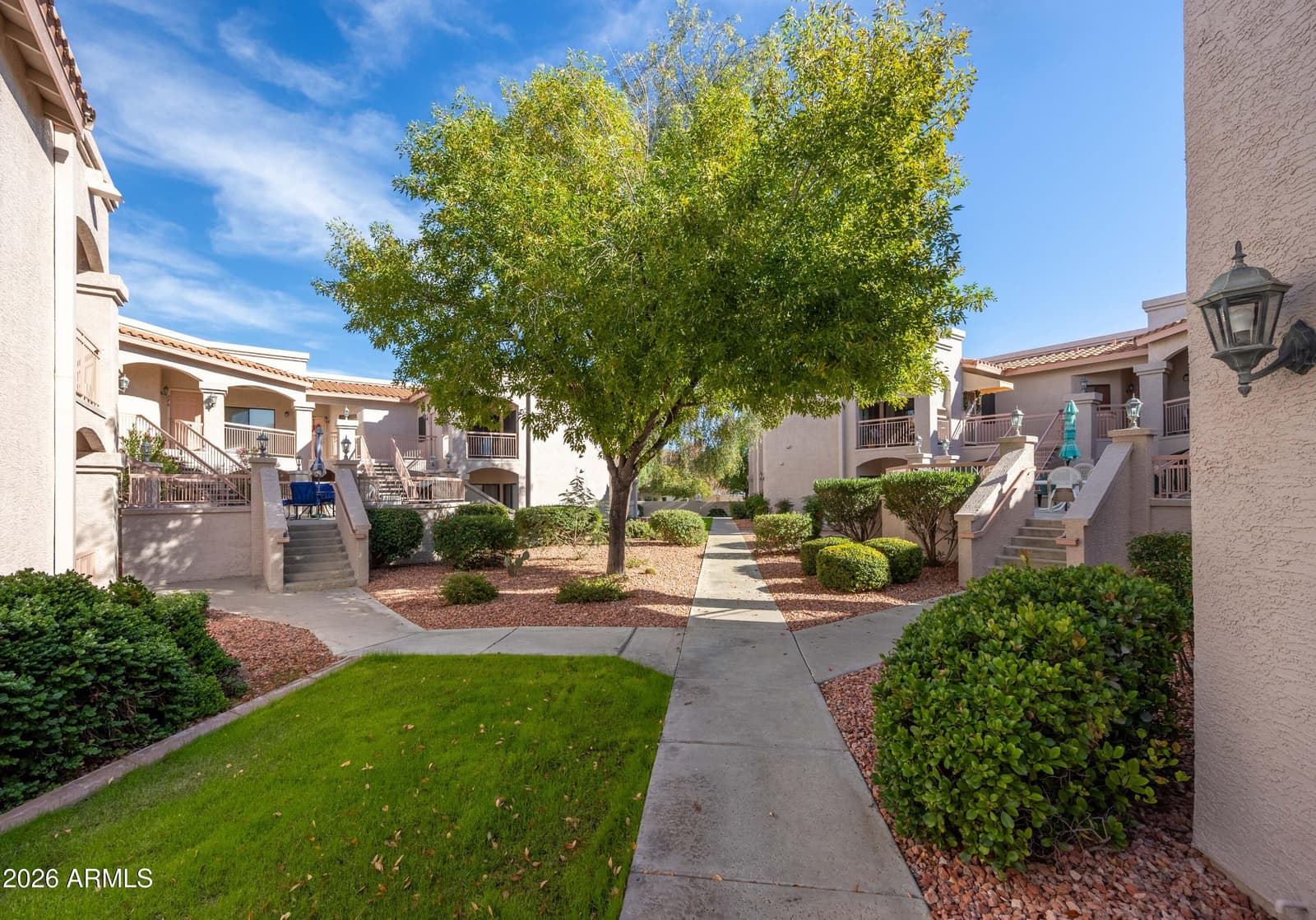9151 W Greenway Road 273, Peoria, AZ 85381 — photo 2 of 18