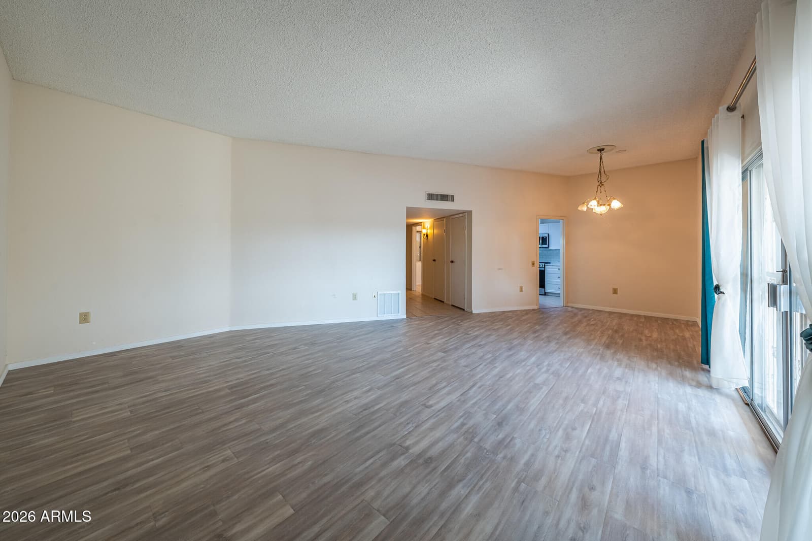 10237 W Campana Drive, Sun City, AZ 85351 — photo 5 of 19