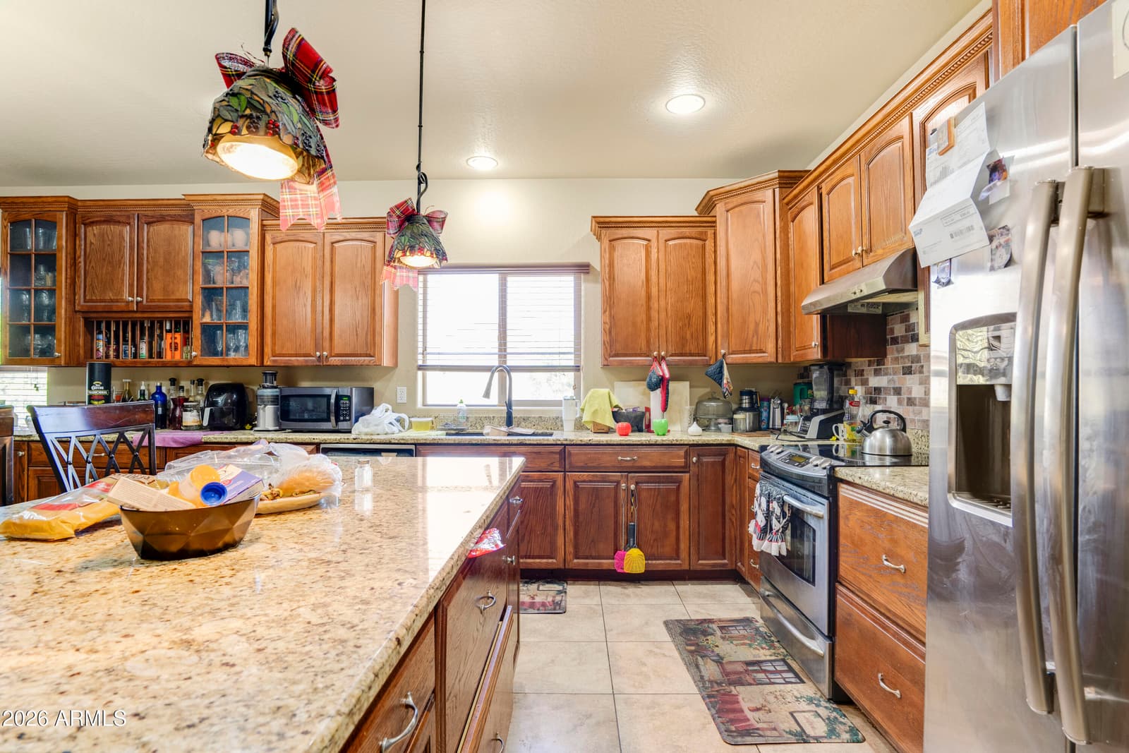 7612 N 81st Lane, Glendale, AZ 85303 — photo 10 of 37