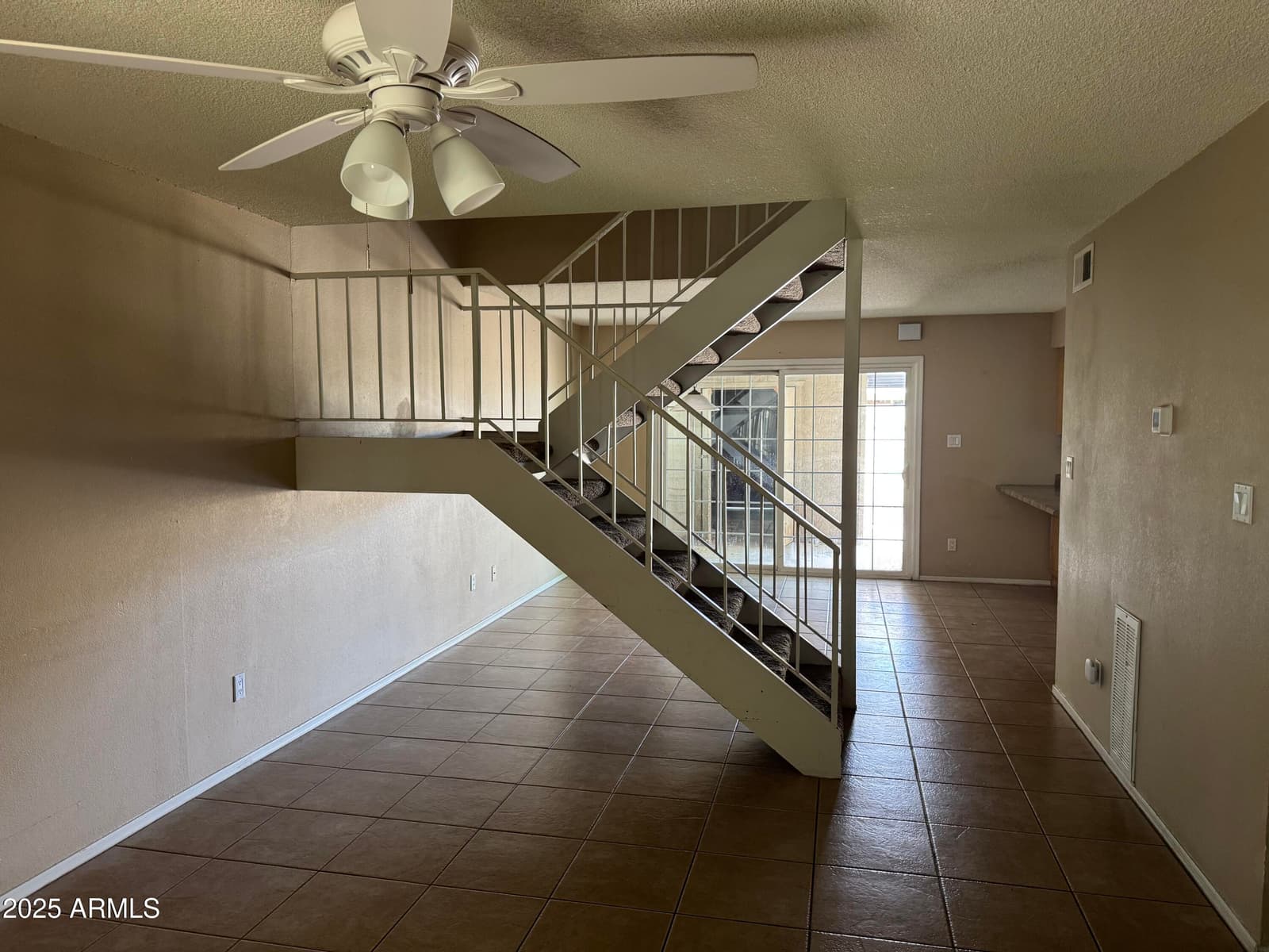 532 E 4th Place, Mesa, AZ 85203 — photo 8 of 23