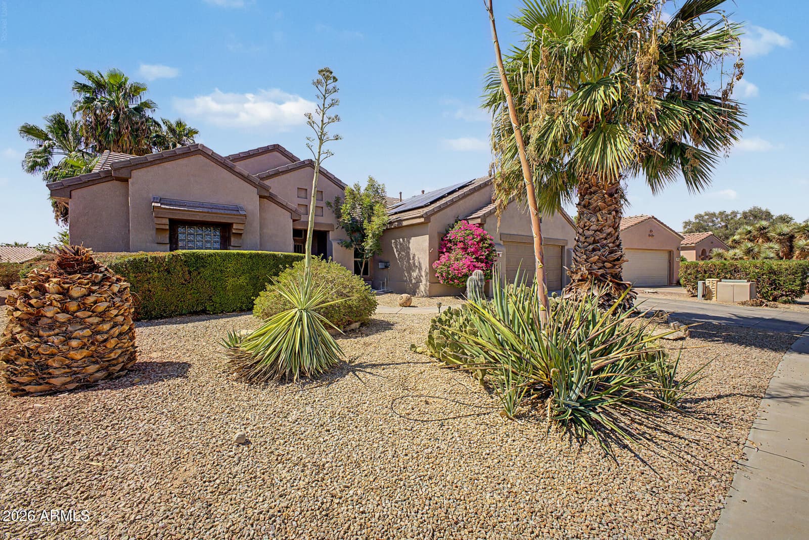 15243 W Pinehurst Lane, Surprise, AZ 85374 — photo 2 of 40