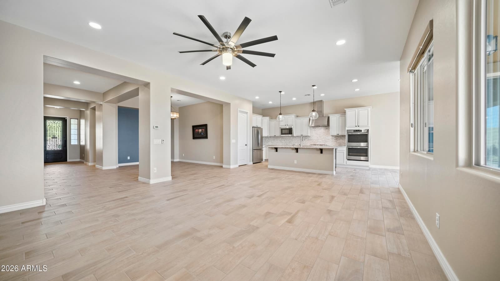 10025 W Sydney Way, Peoria, AZ 85383 — photo 7 of 39