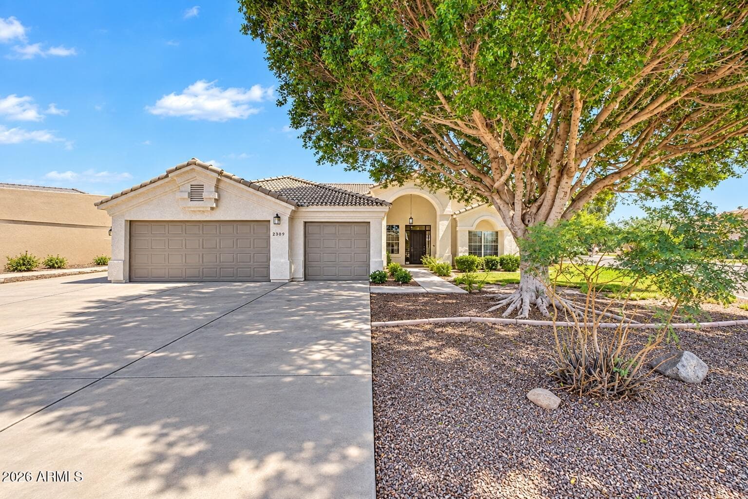 2309 N Khalil Circle, Mesa, AZ 85201 — photo 4 of 36