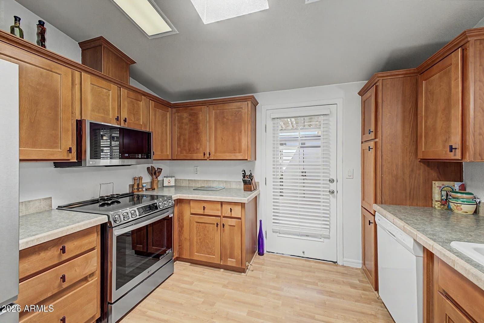 3301 S Goldfield Road 2122, Apache Junction, AZ 85119 — photo 15 of 58