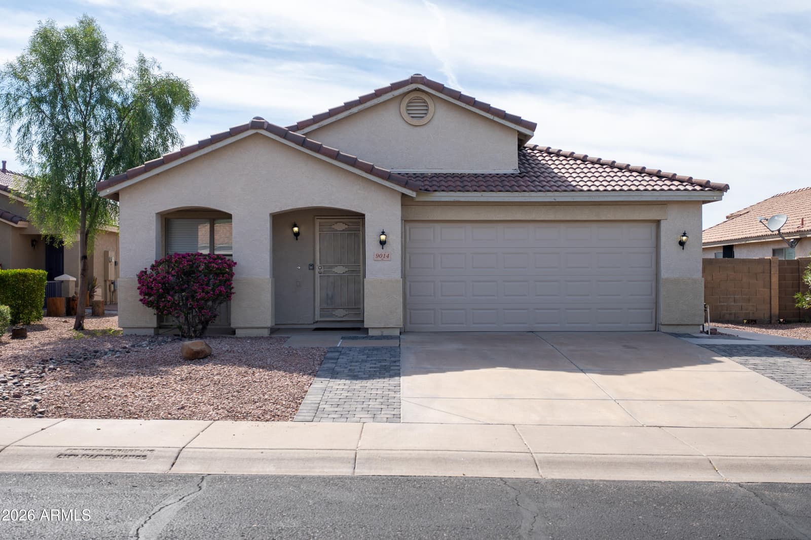 9014 S 10th Street, Phoenix, AZ 85042 — photo 1 of 36