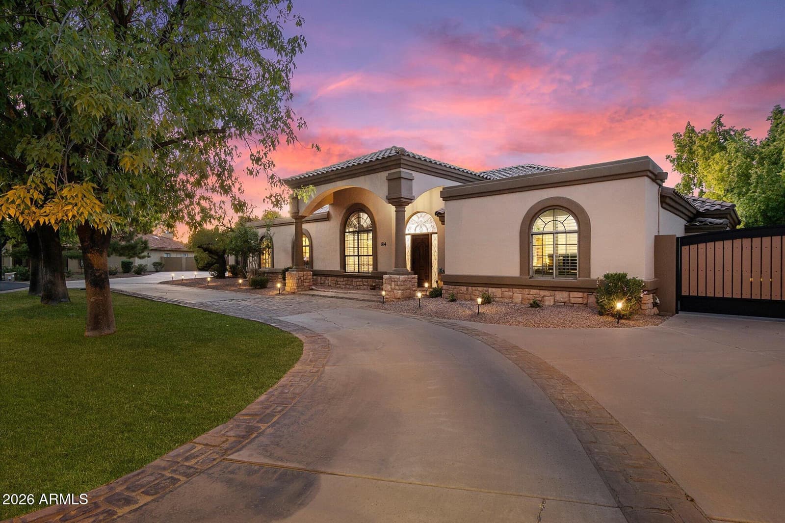84 E Buena Vista Drive, Tempe, AZ 85284 — photo 2 of 48