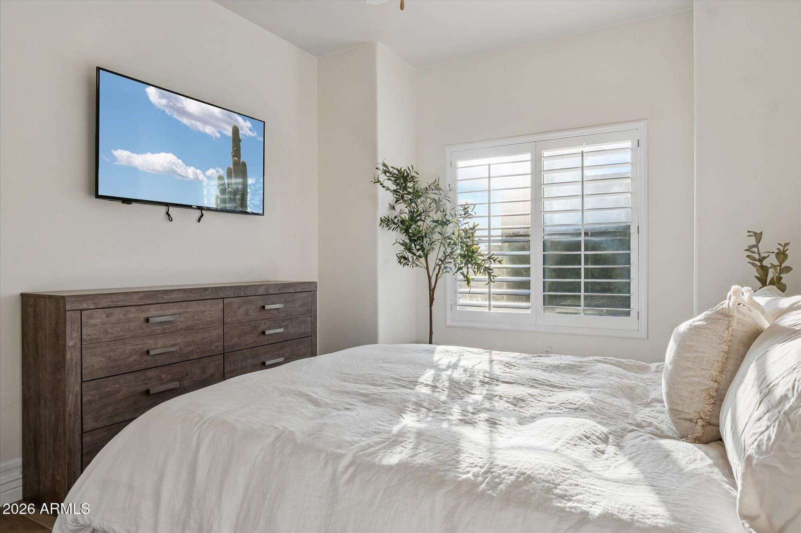 5450 E Deer Valley Drive 3009, Phoenix, AZ 85054 — photo 11 of 46