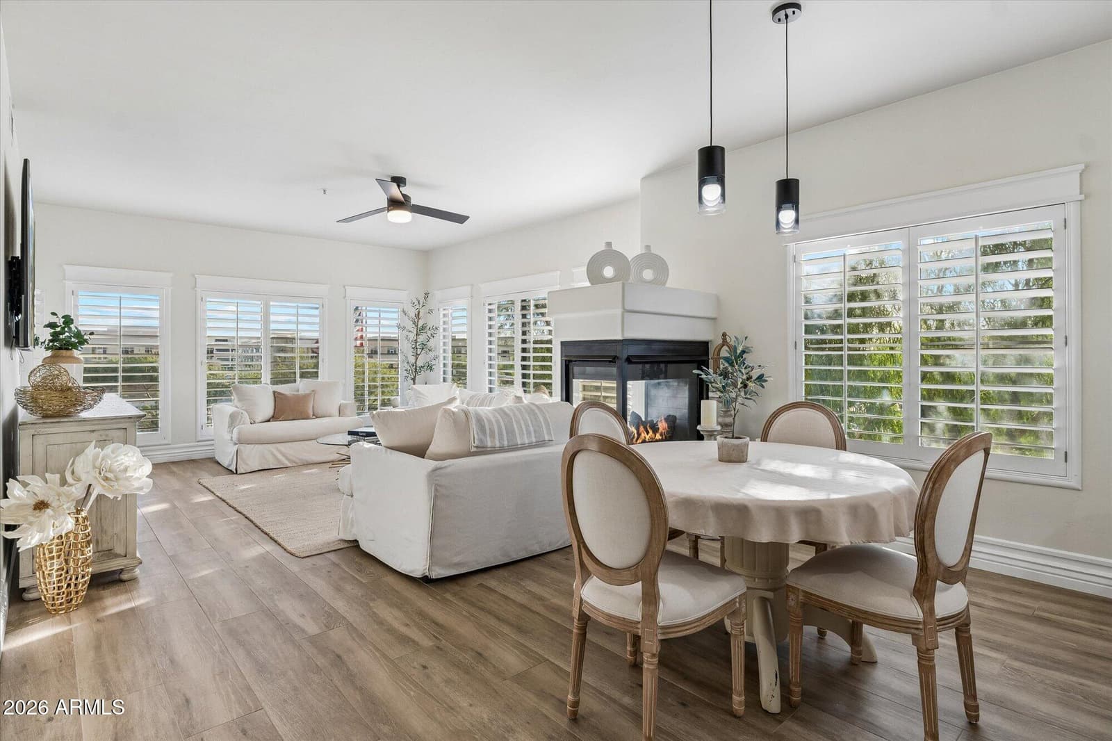 5450 E Deer Valley Drive 3009, Phoenix, AZ 85054 — photo 15 of 46