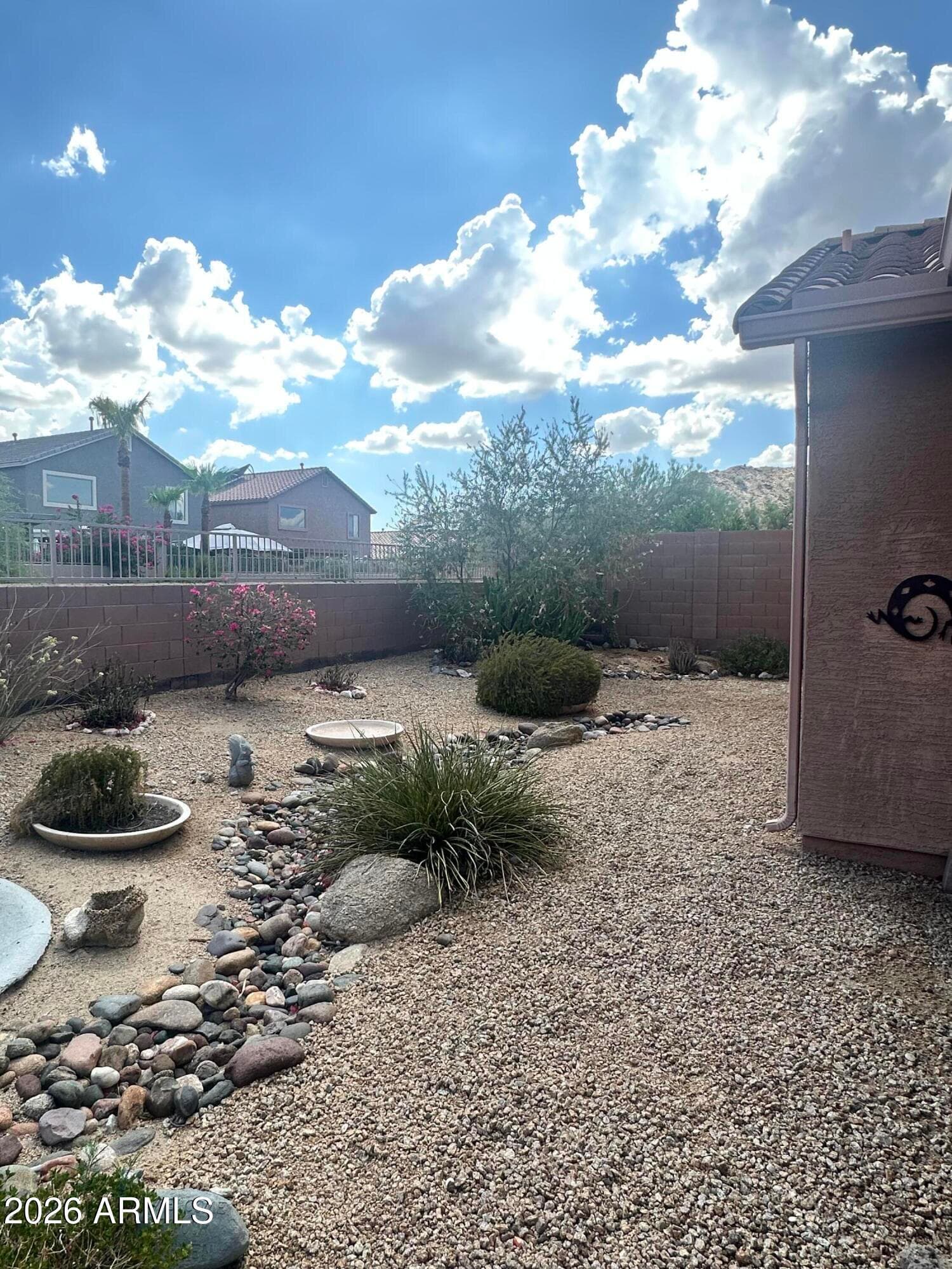 18111 W Desert Blossom Drive, Goodyear, AZ 85338 — photo 17 of 25