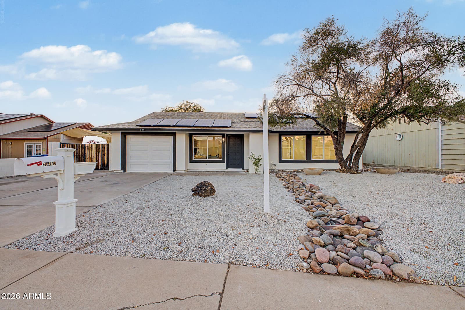 20450 N 14th Lane, Phoenix, AZ 85027 — photo 2 of 33