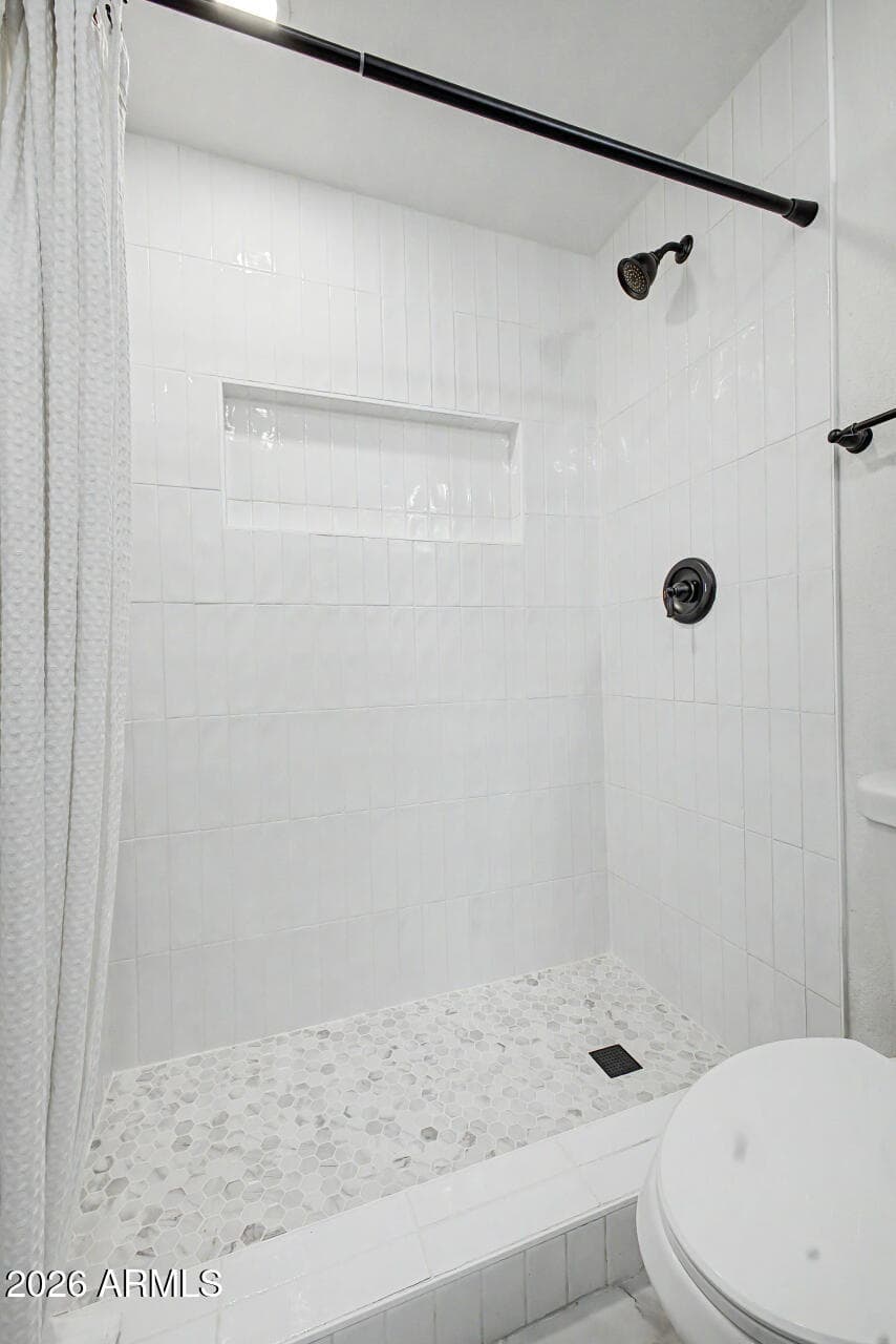 20450 N 14th Lane, Phoenix, AZ 85027 — photo 14 of 33