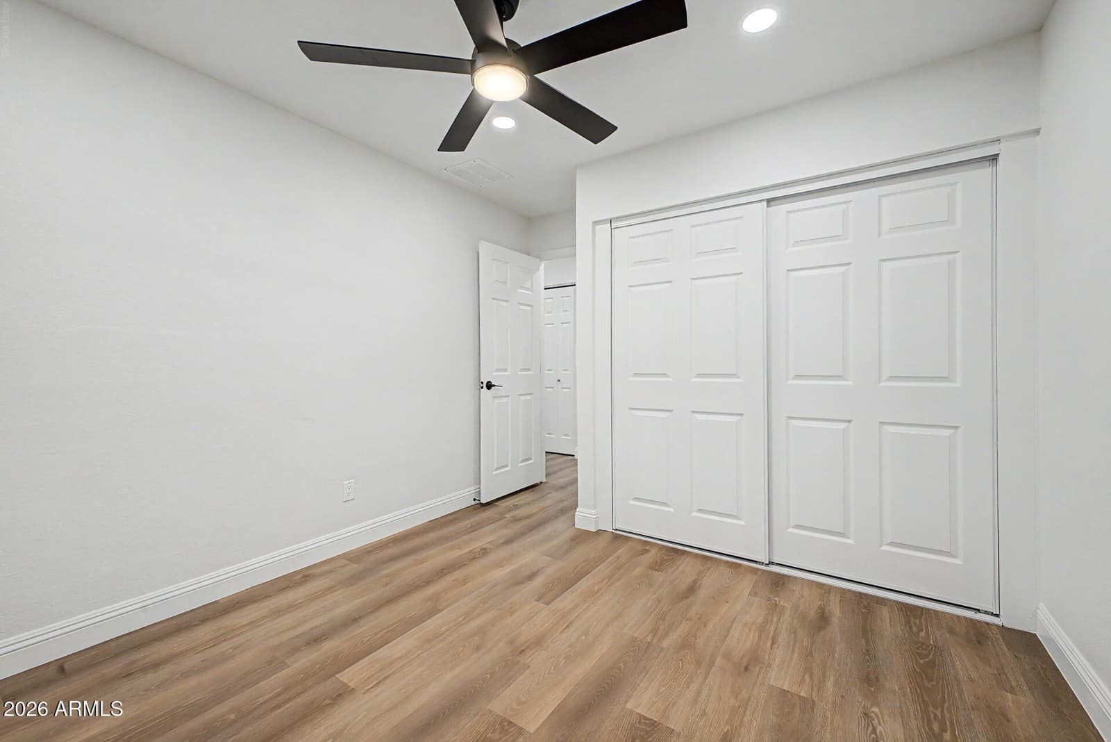 20450 N 14th Lane, Phoenix, AZ 85027 — photo 18 of 33