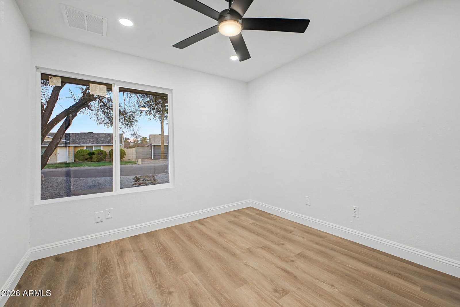 20450 N 14th Lane, Phoenix, AZ 85027 — photo 22 of 33