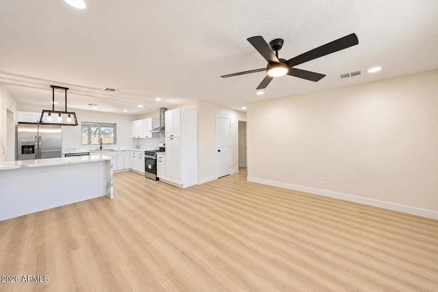 7141 W Vernon Avenue, Phoenix, AZ 85035 — photo 9 of 27
