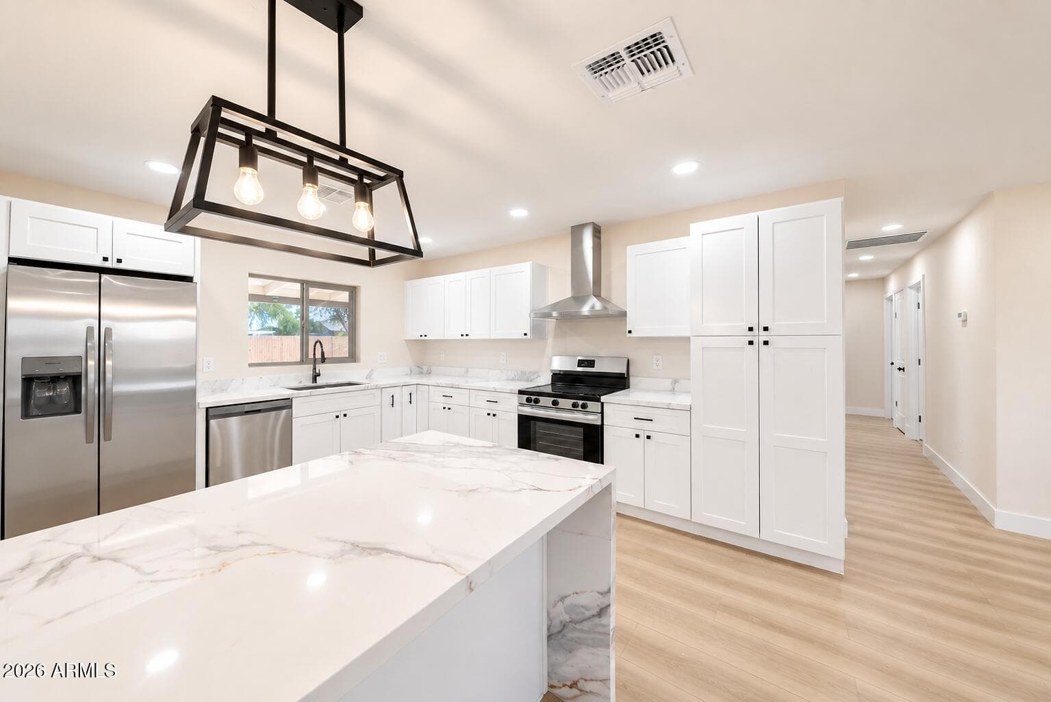 7141 W Vernon Avenue, Phoenix, AZ 85035 — photo 8 of 27