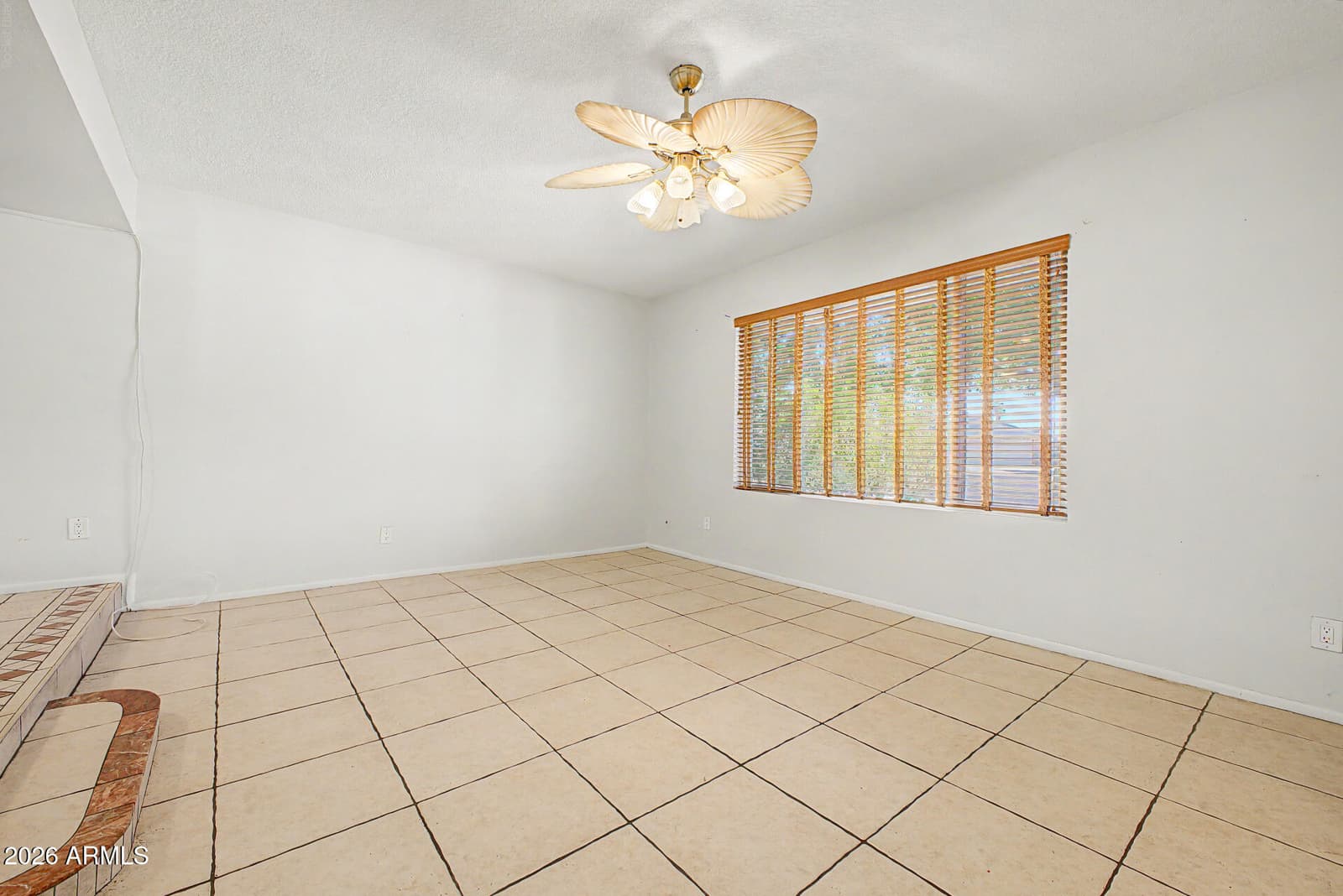4222 W Solano Drive, Phoenix, AZ 85019 — photo 6 of 35