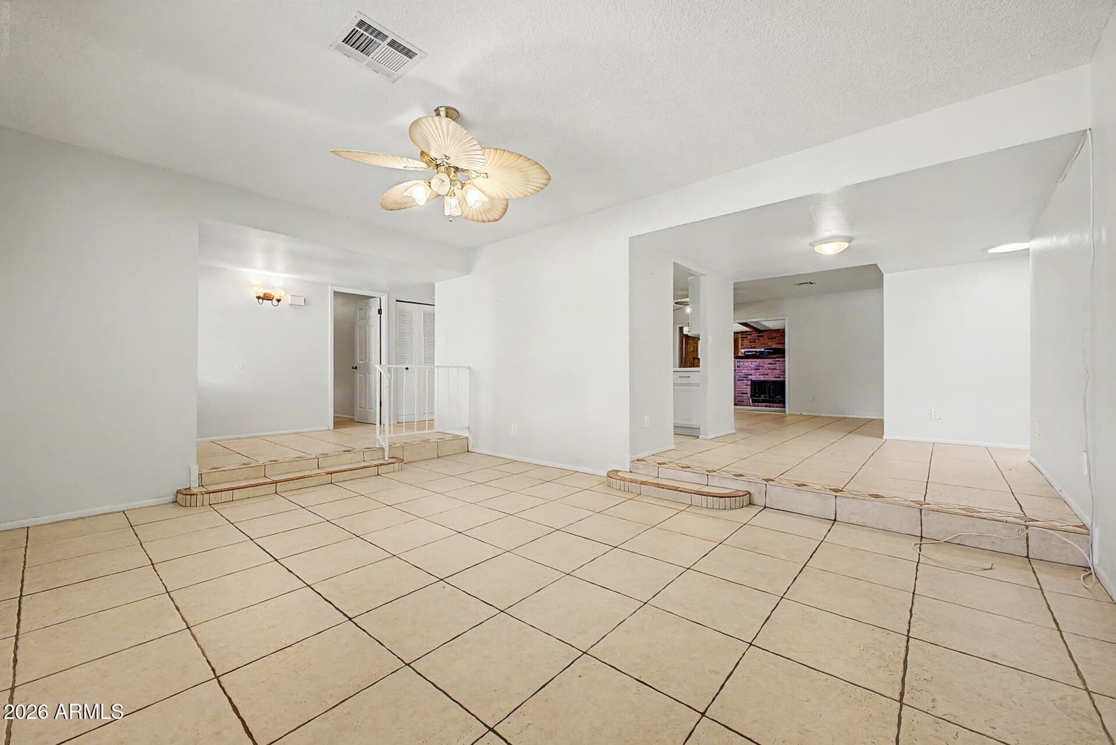 4222 W Solano Drive, Phoenix, AZ 85019 — photo 8 of 35