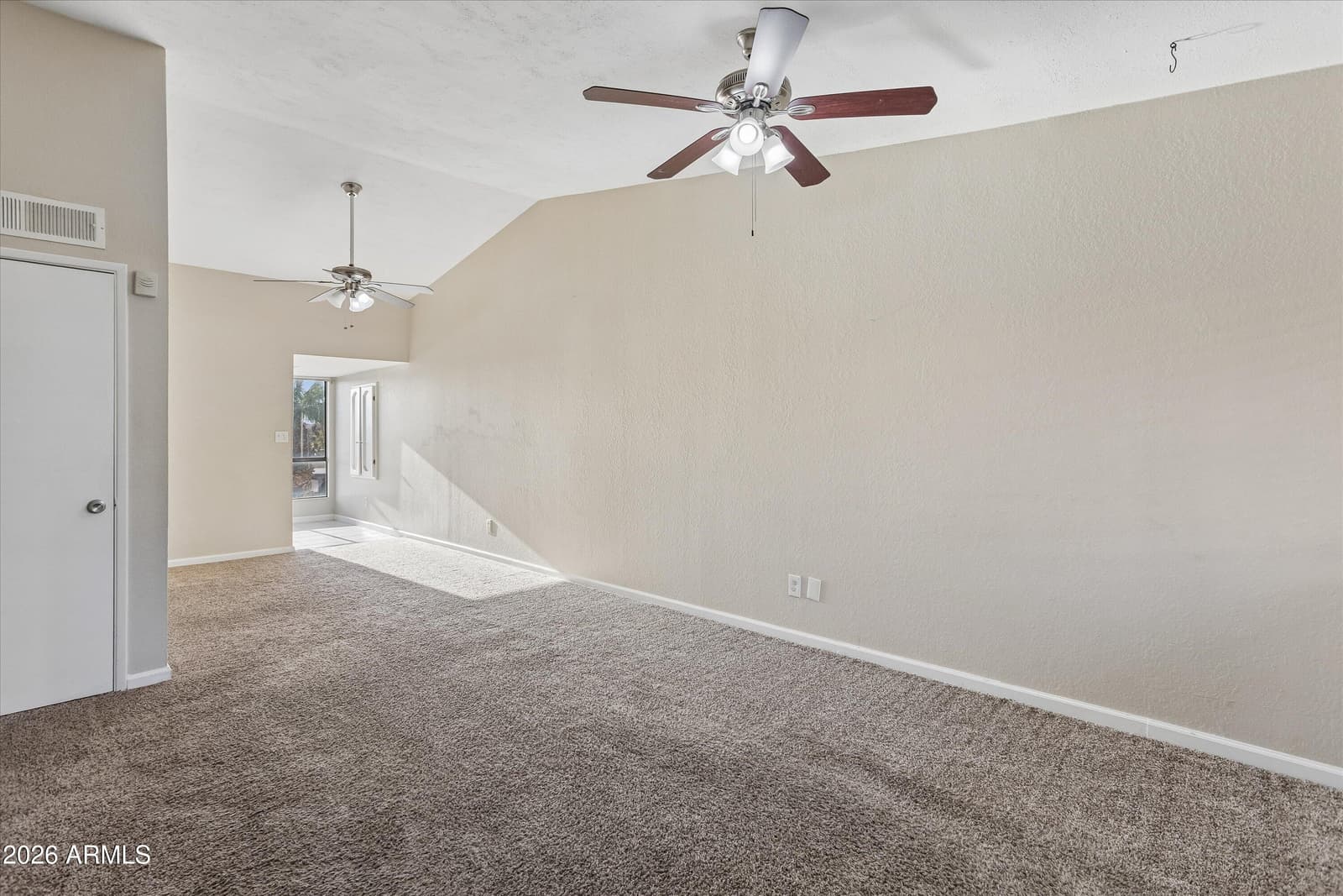 3301 E Earll Drive 223, Phoenix, AZ 85018 — photo 5 of 24