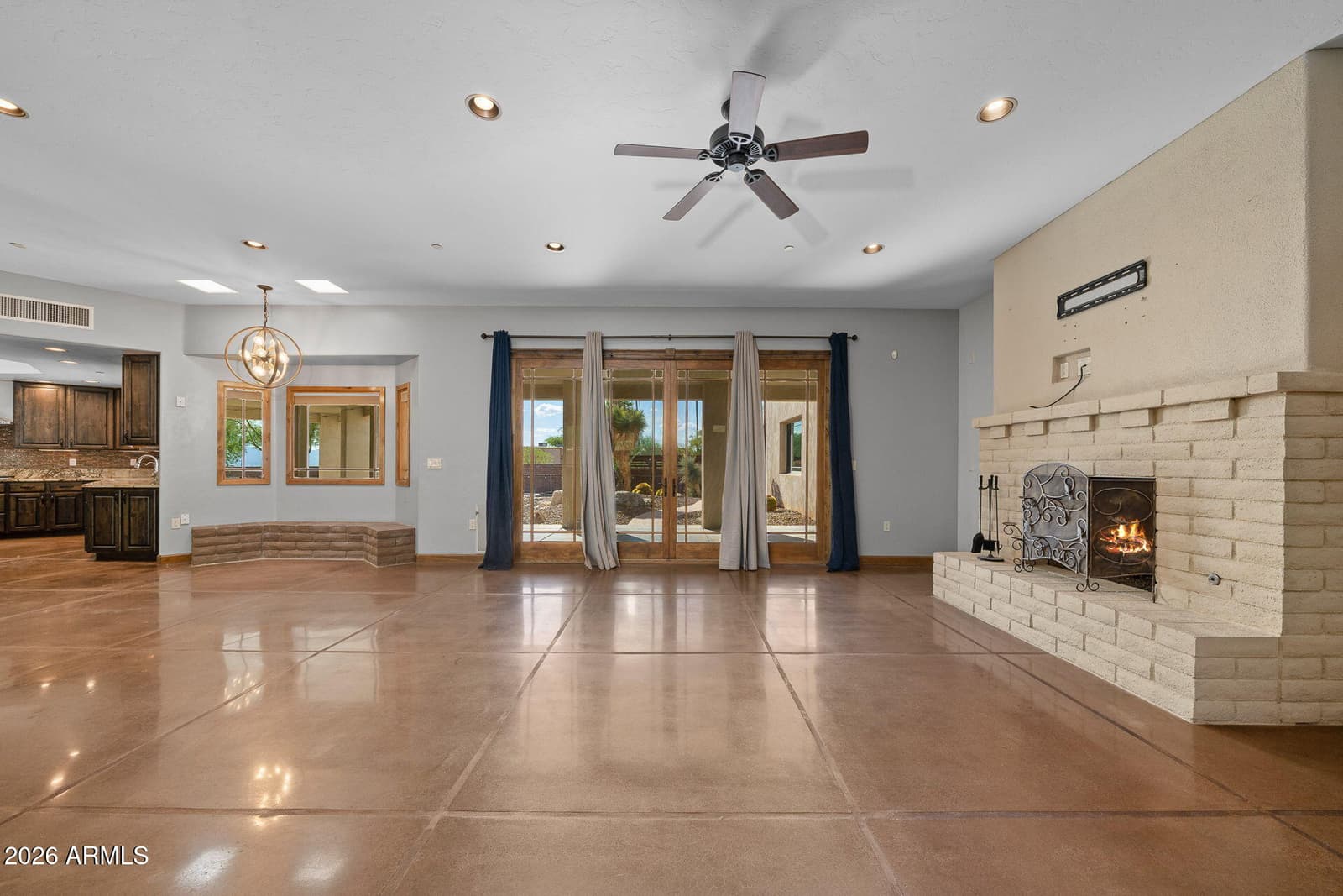 8755 N Sunnyslope Drive, Tucson, AZ 85704 — photo 8 of 47